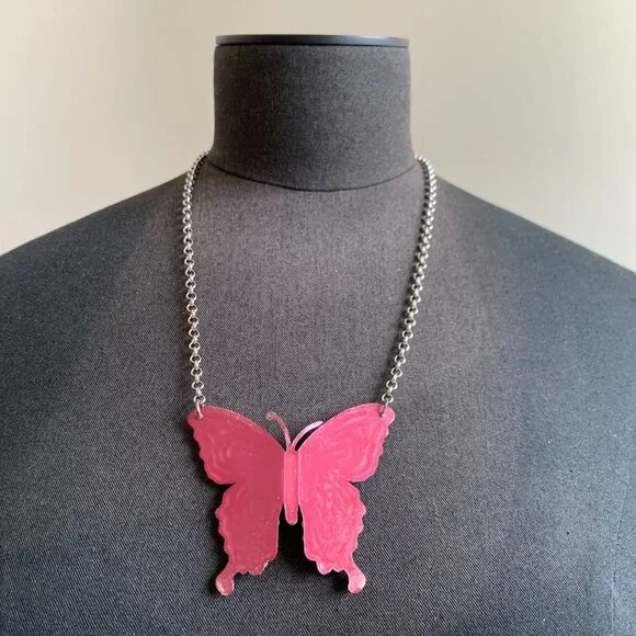 Tarina Tarantino Purple crystal VINTAGE butterfly necklace - Picture 6 of 8